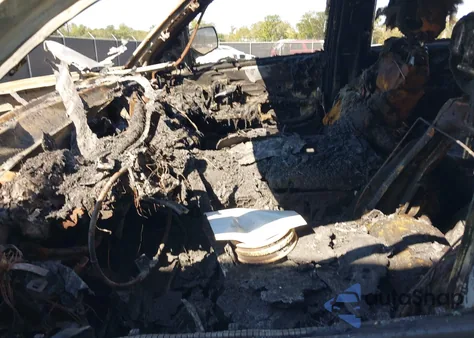 2014 Chevrolet Silverado 1500 1Lz z USA, uszkodzony, nr VIN 3GCUKSEC2EG101148